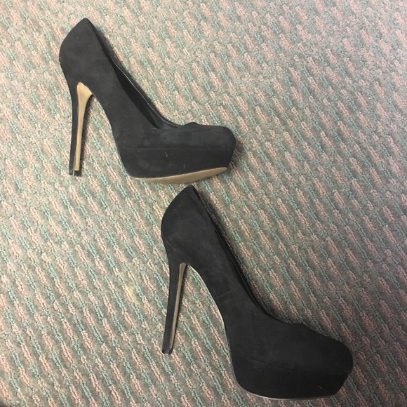 2 for $15 | Bakers black high heels with platform - Picture 3 of 7